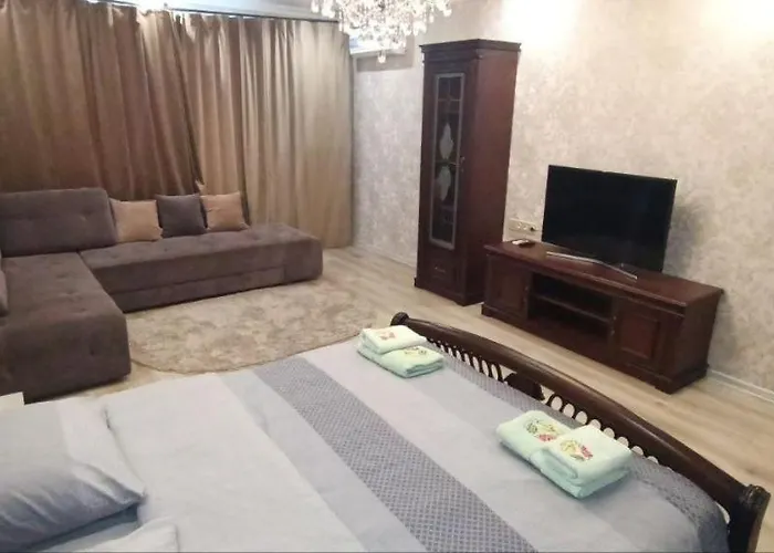 Hotelroom 21 *